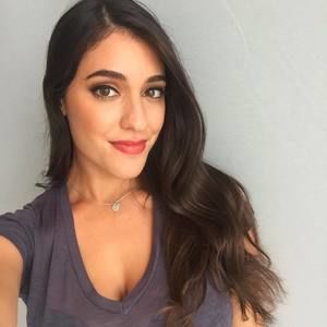 Meet your Posher, Eleni